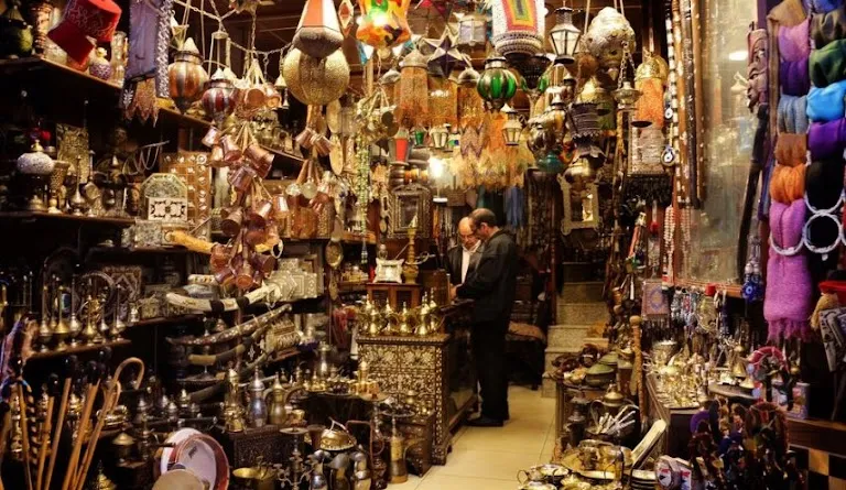 الأهمية السياحية والتاريخية لسوق الحميدية في مشق 